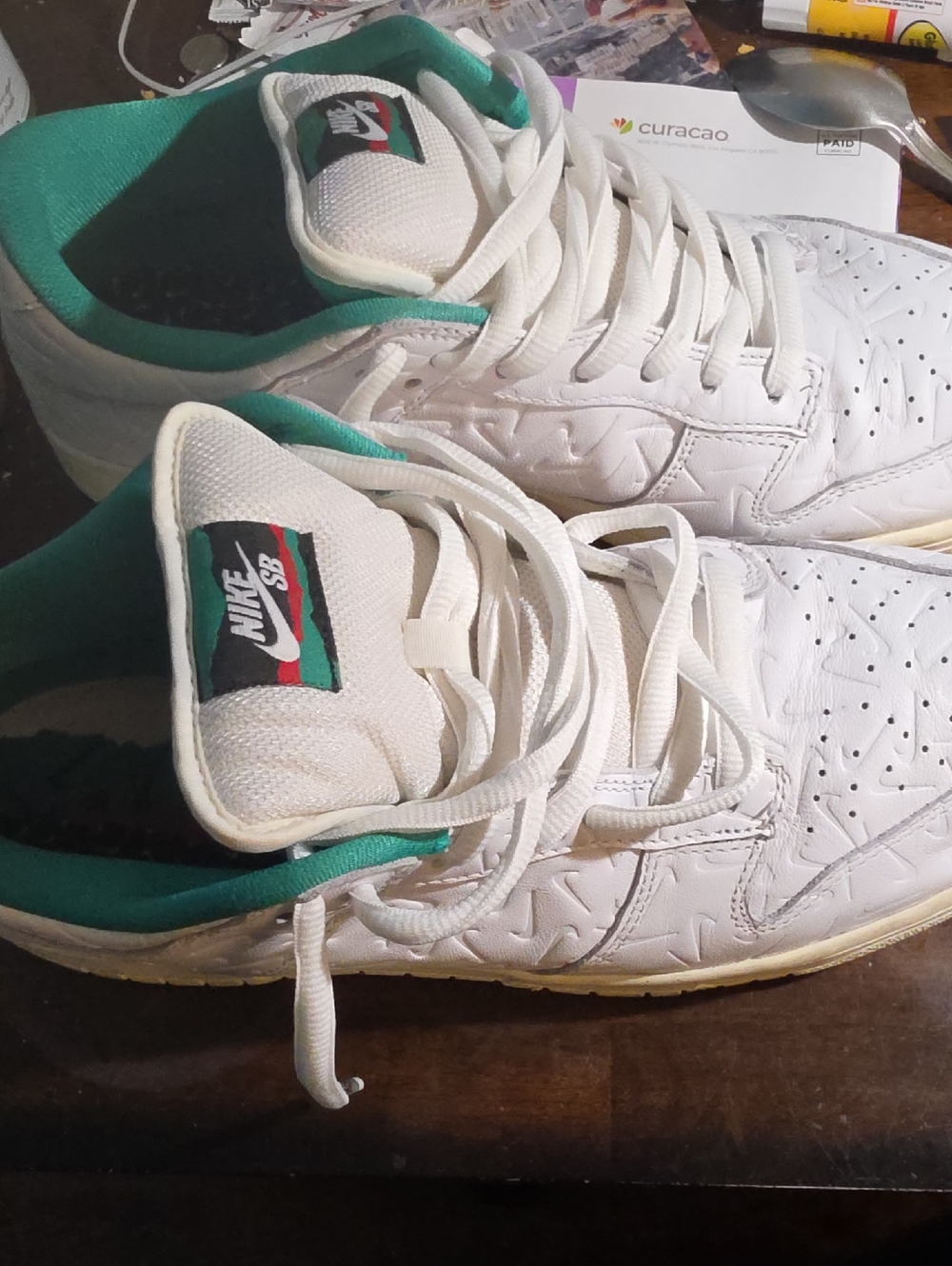 Nike SB White Leather Sneakers with Teal Accent 100 Origuinal